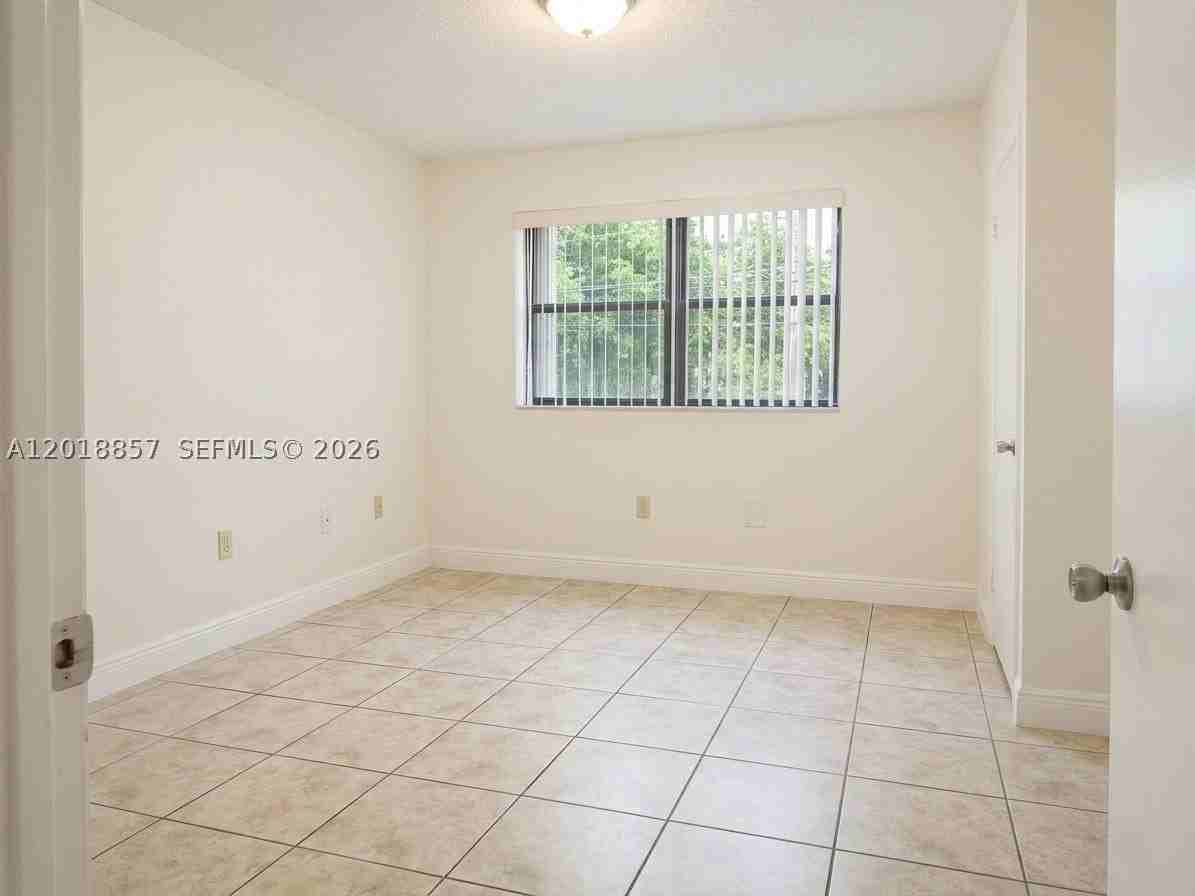 7115 Nw 179th St #106 - Photo 5 of 13