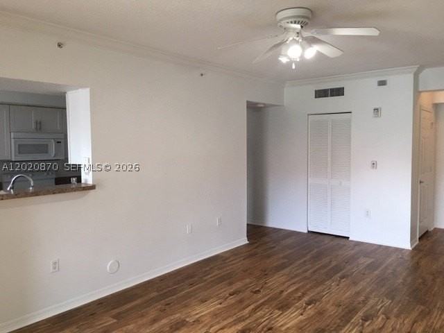 131 Sw 117th Ave #8101 - Photo 4 of 40