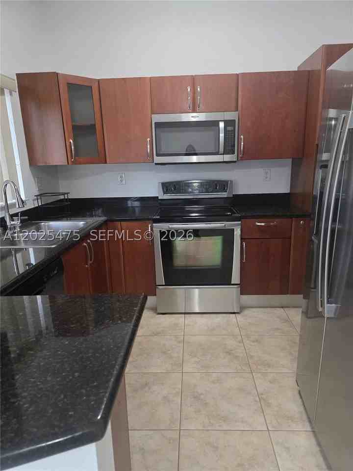 7477 Nw 181st St - Photo 2 of 12