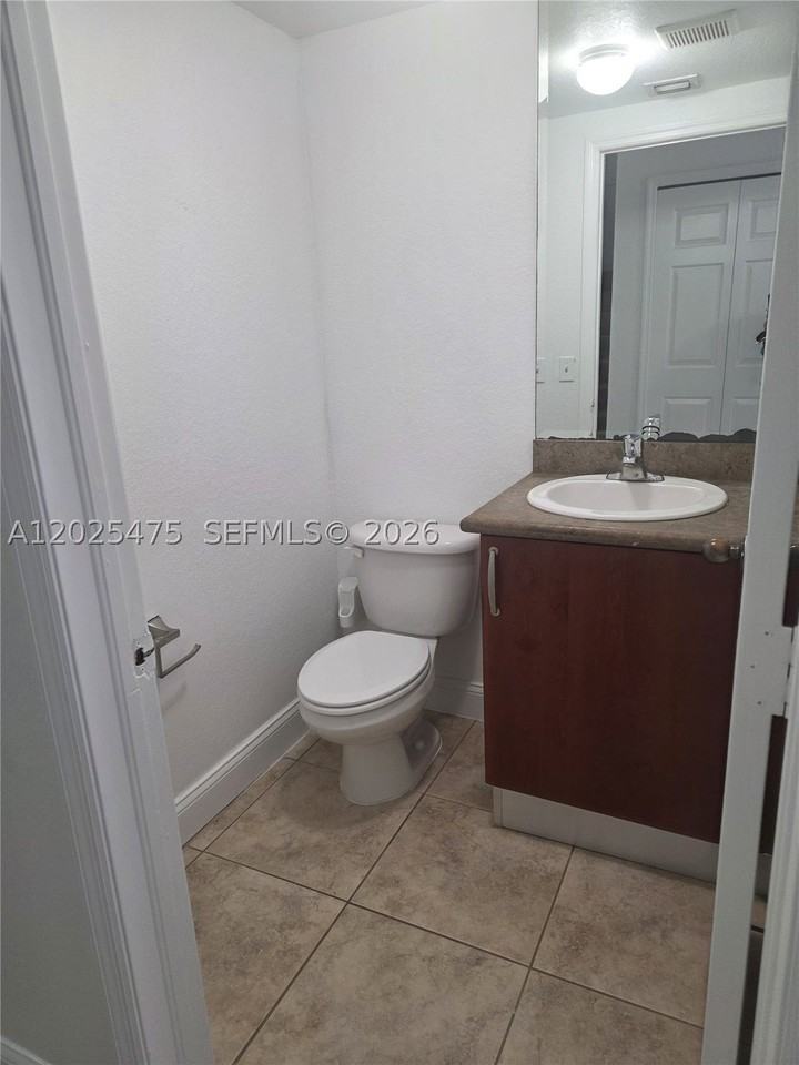 7477 Nw 181st St - Photo 4 of 12