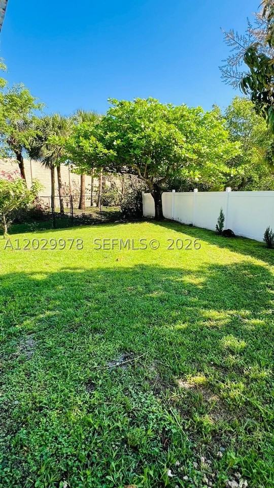 13311 Sw 42nd St - Photo 5 of 7