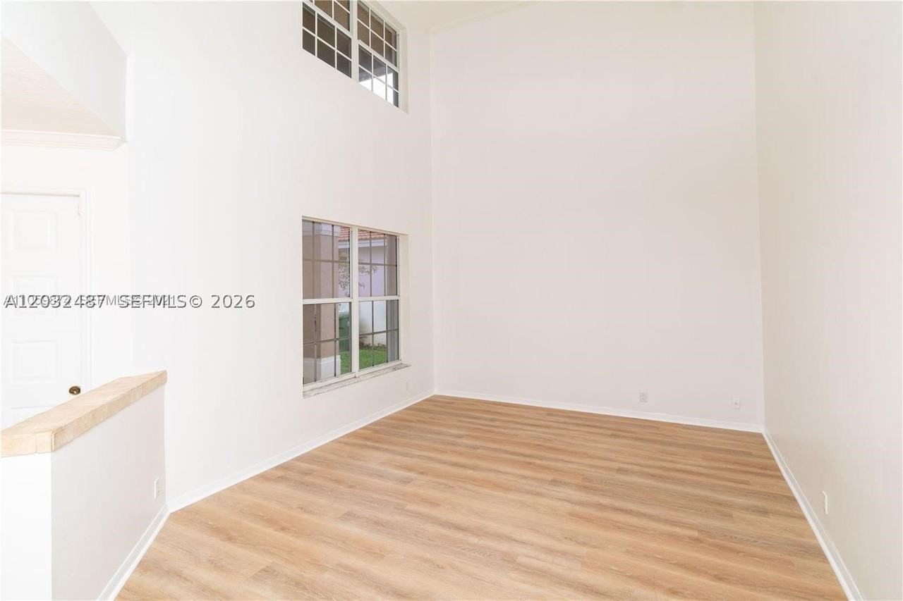 16236 Nw 18th St - Photo 6 of 16