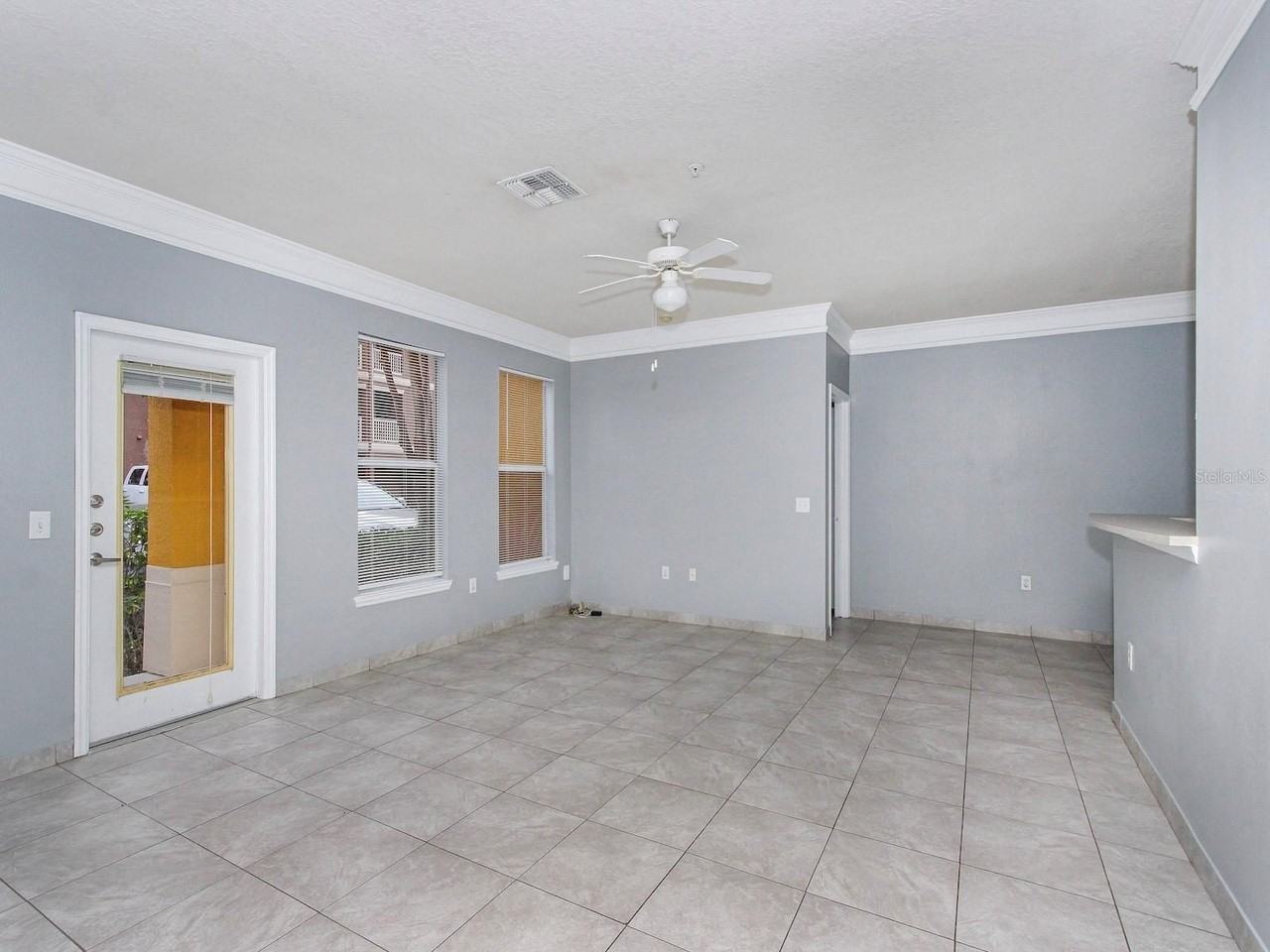 8848 Villa View Cir #106 - Photo 4 of 20