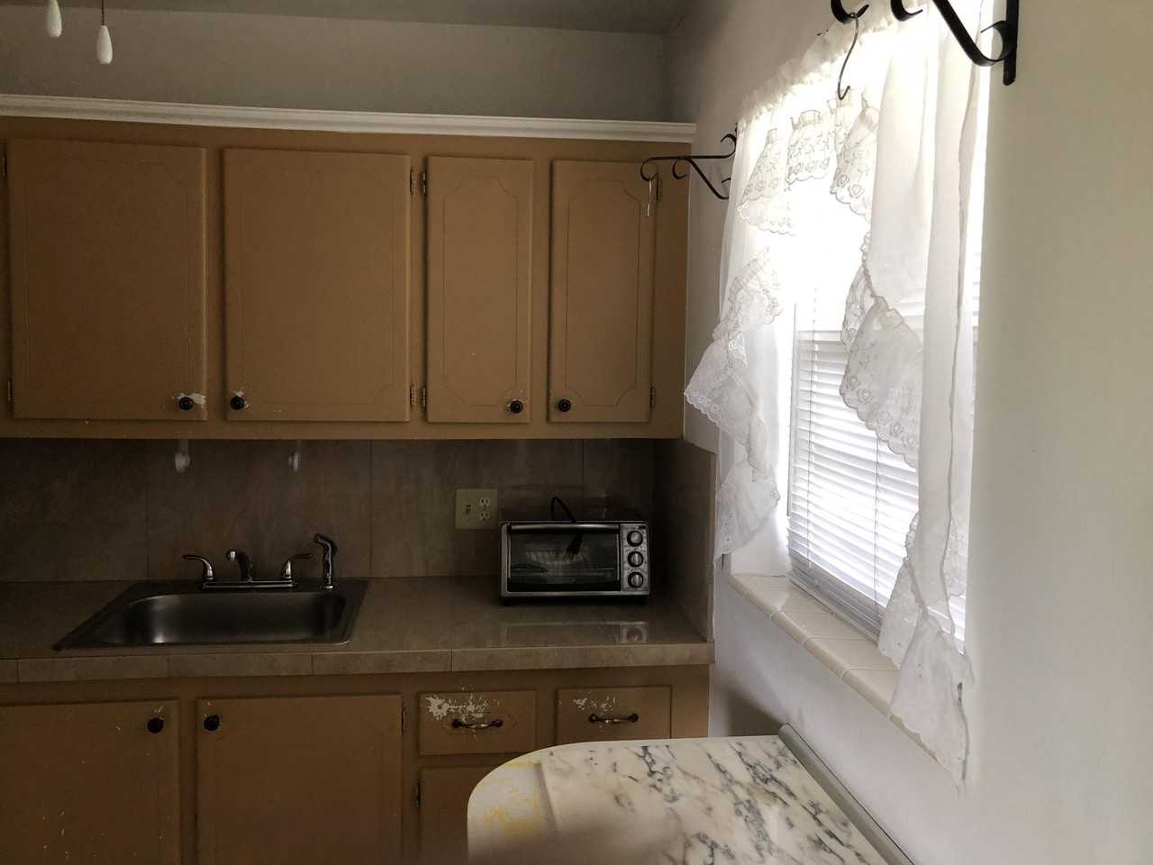 133 Cambridge F - Photo 7 of 16