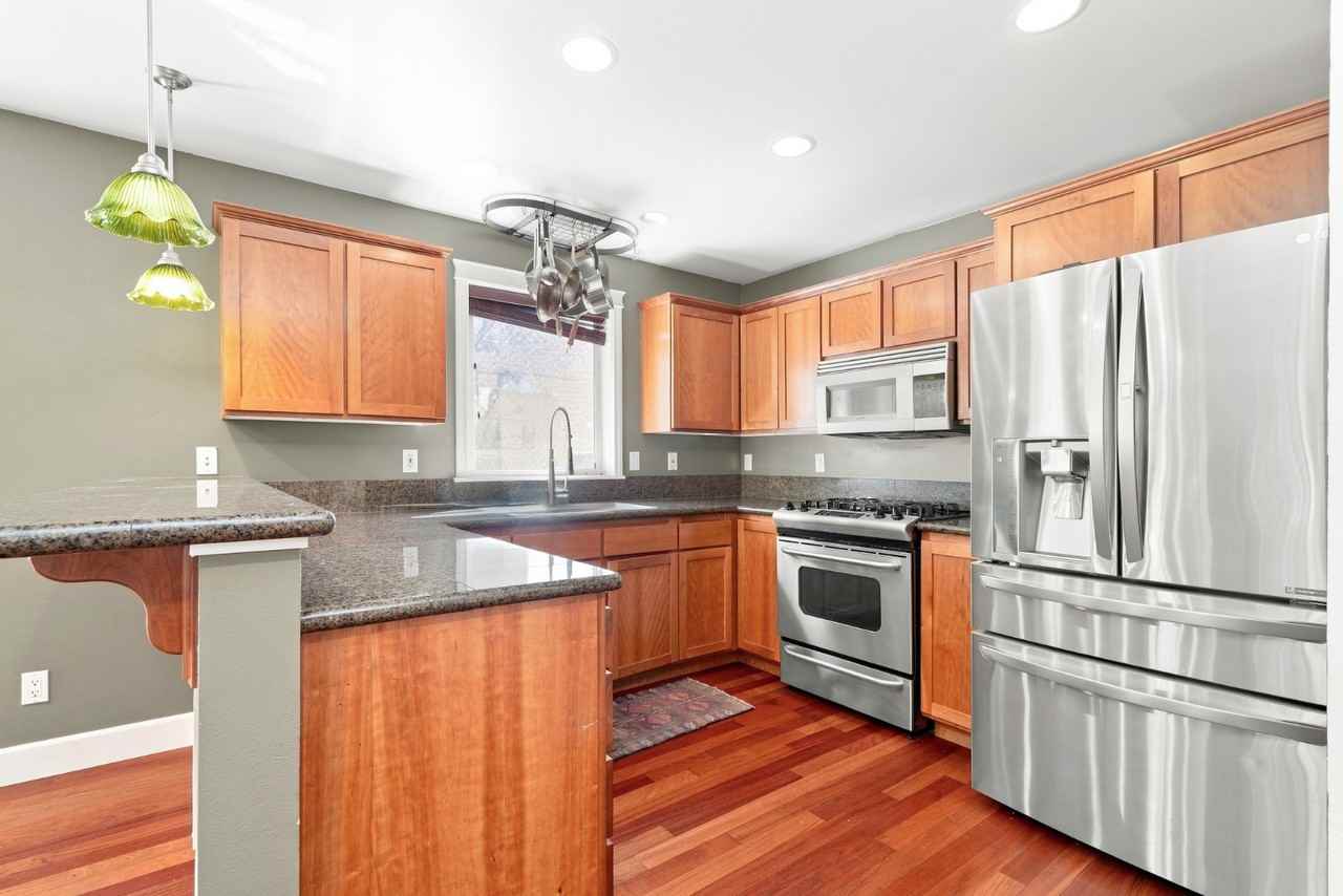1416 Nw 60th St #A - Photo 5 of 15