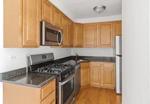 112 Surrey Dr - Photo 1 of 1