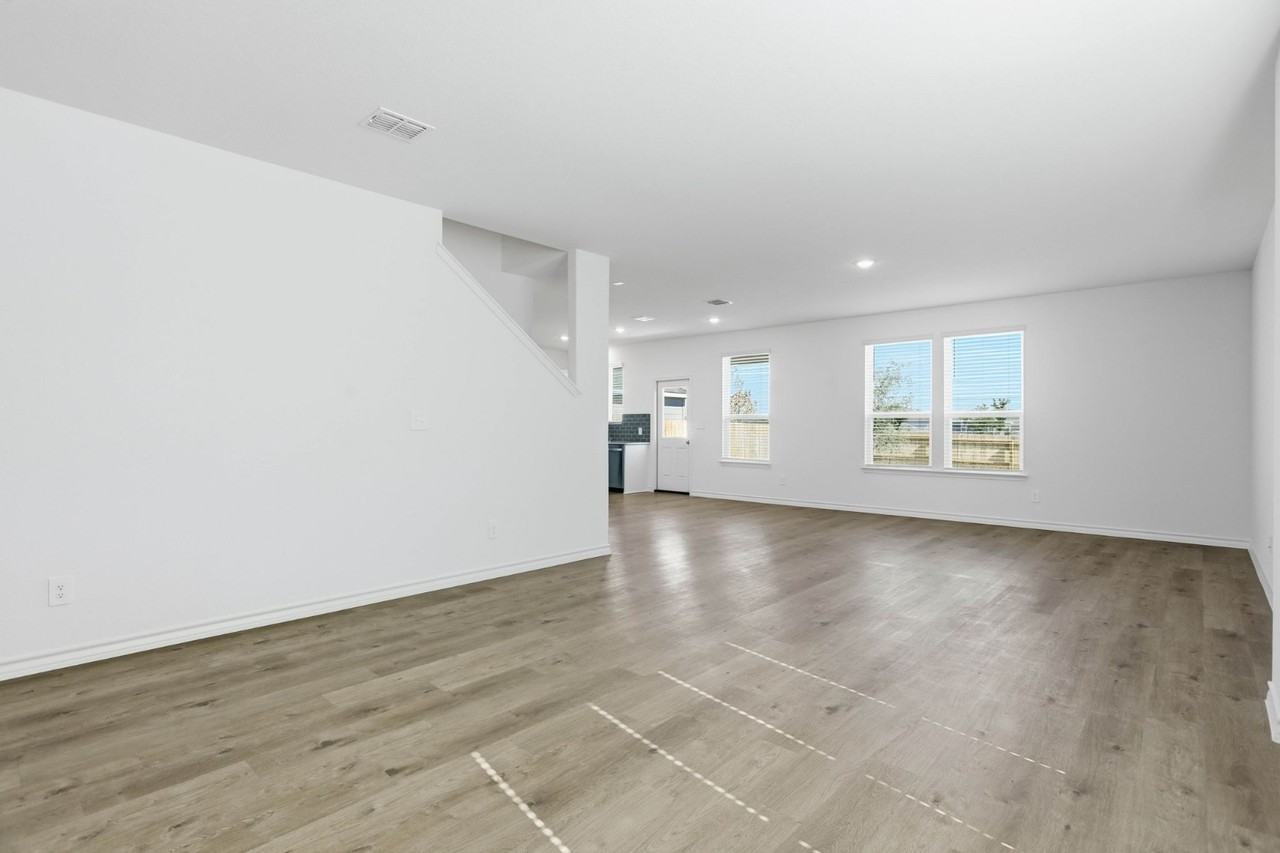 12256 Vaquera Bnd - Photo 7 of 34
