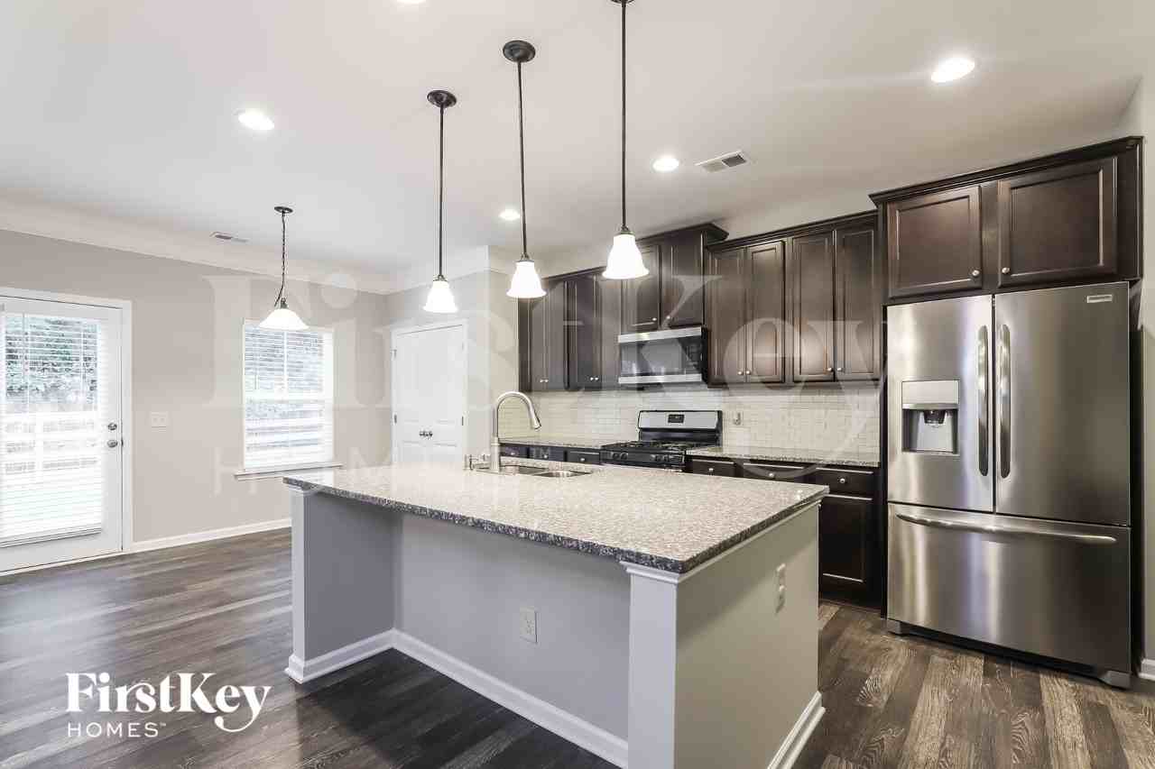 129 Rainhill Station Dr - Photo 6 of 18