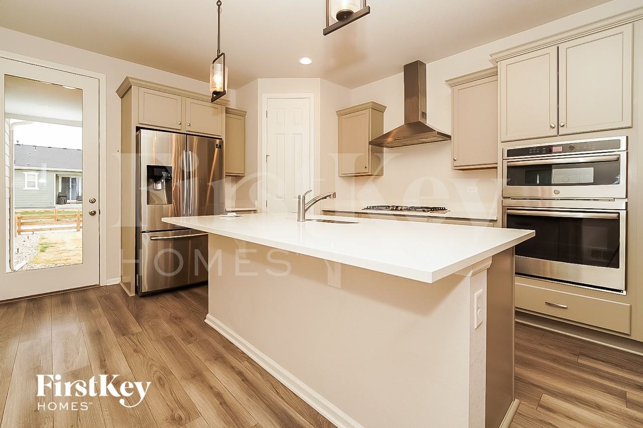 9842 Reunion Pkwy - Photo 6 of 15