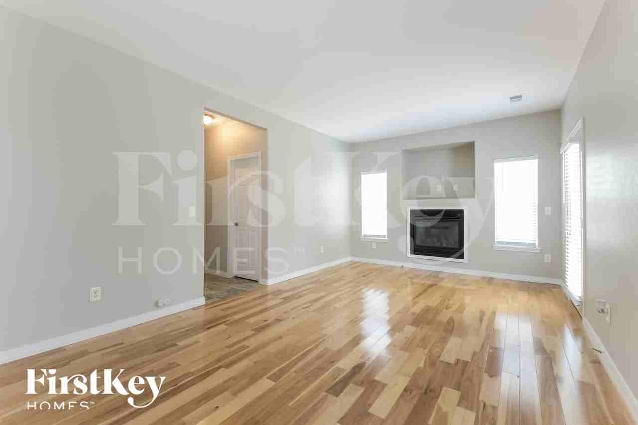 13105 Birch Way - Photo 4 of 15