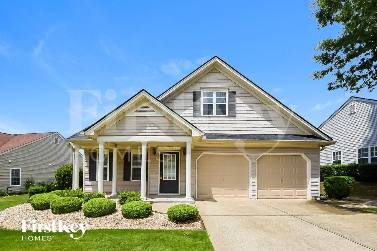307 White Oak Way