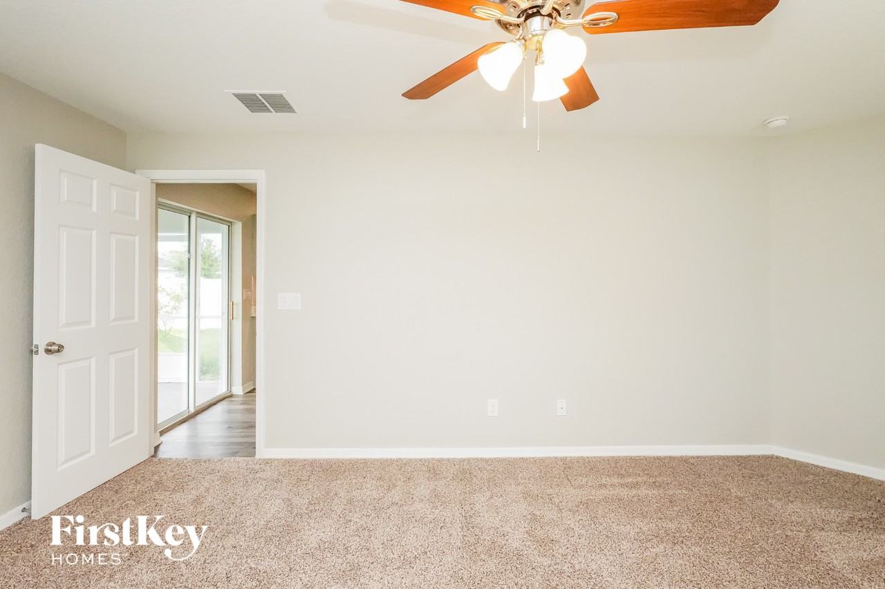 2898 Harlow Ave - Photo 5 of 15