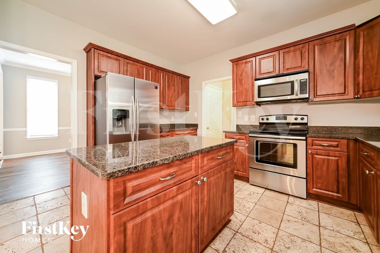 110 Westbrook Way - Photo 7 of 18