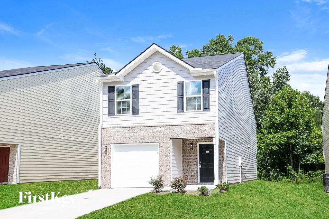 2550 Wood Bend Ln - Photo 2 of 18