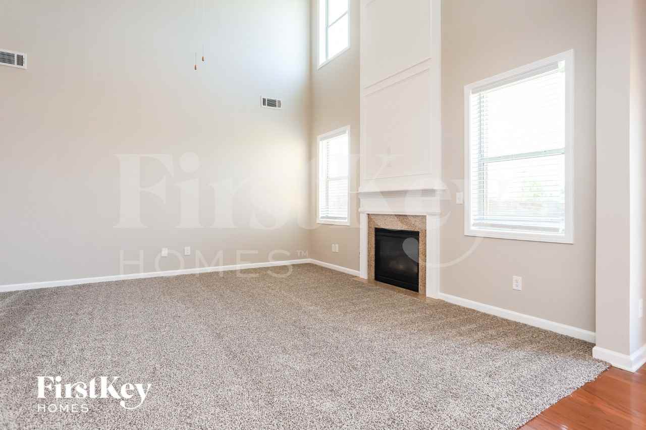 224 Woodmill Way Sw - Photo 3 of 18