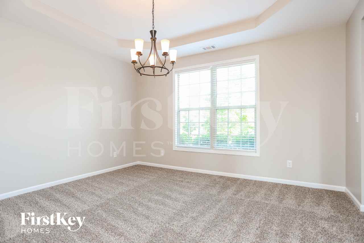 224 Woodmill Way Sw - Photo 6 of 18