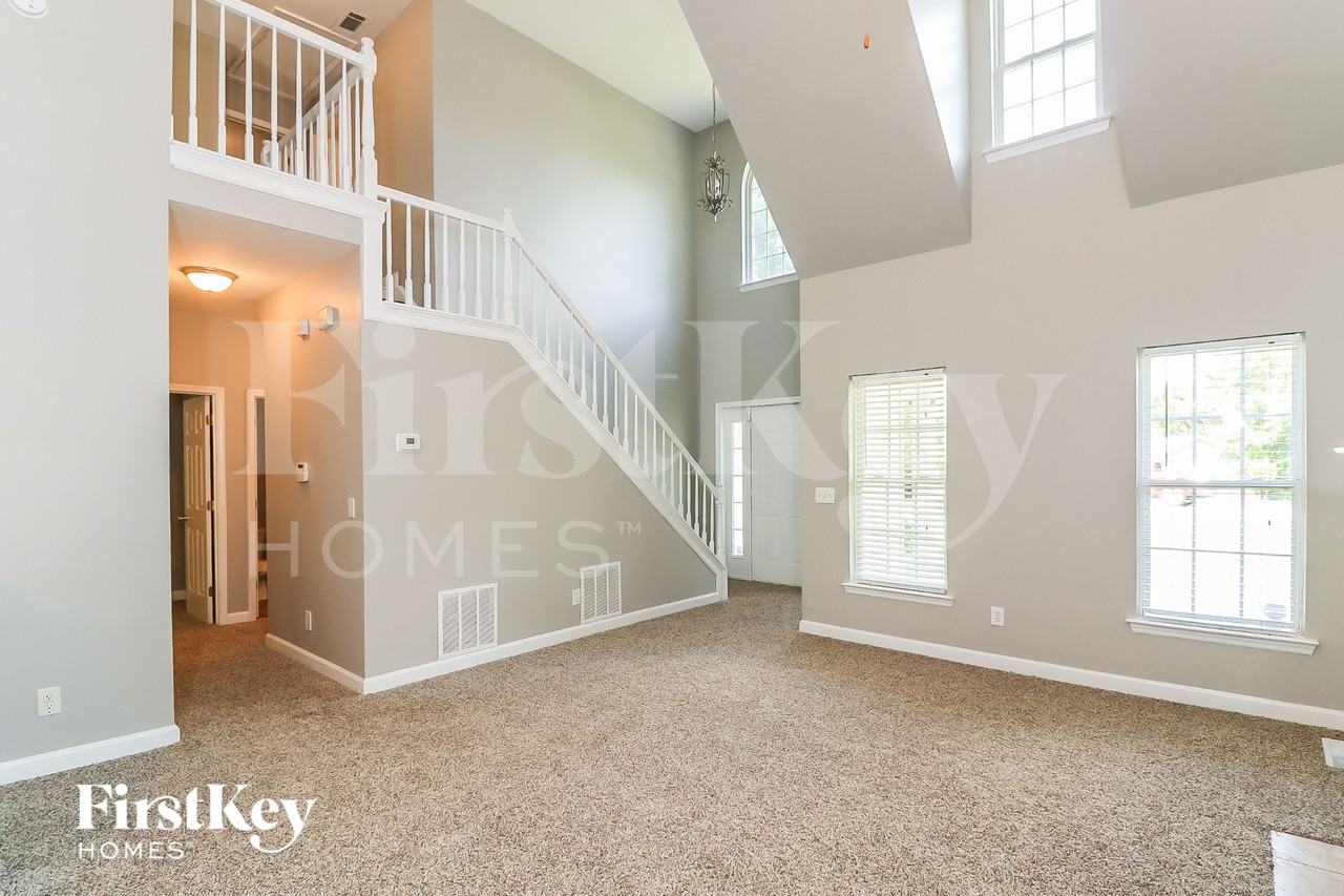 2630 Argo Dr Se - Photo 6 of 18