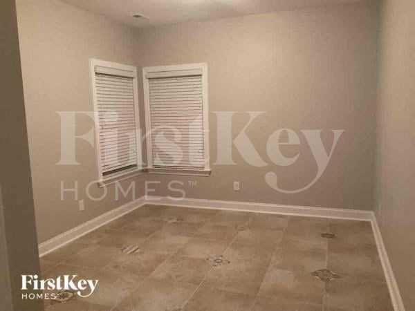 120 Boling Springs Ct - Photo 7 of 11