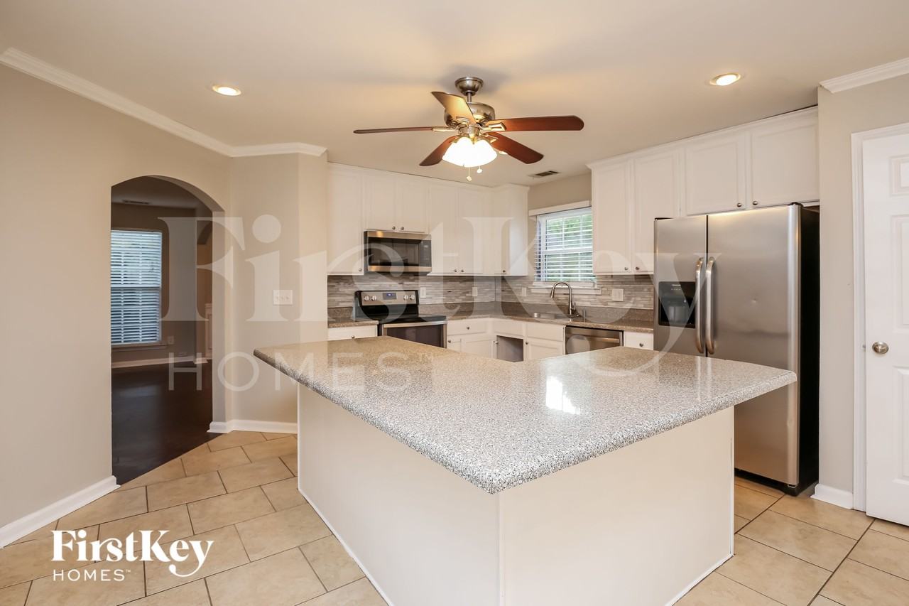 148 Red Hawk Dr - Photo 6 of 15