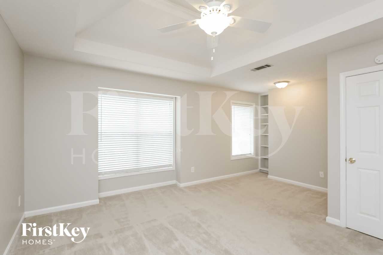 4060 Mark Todd Ct - Photo 7 of 18