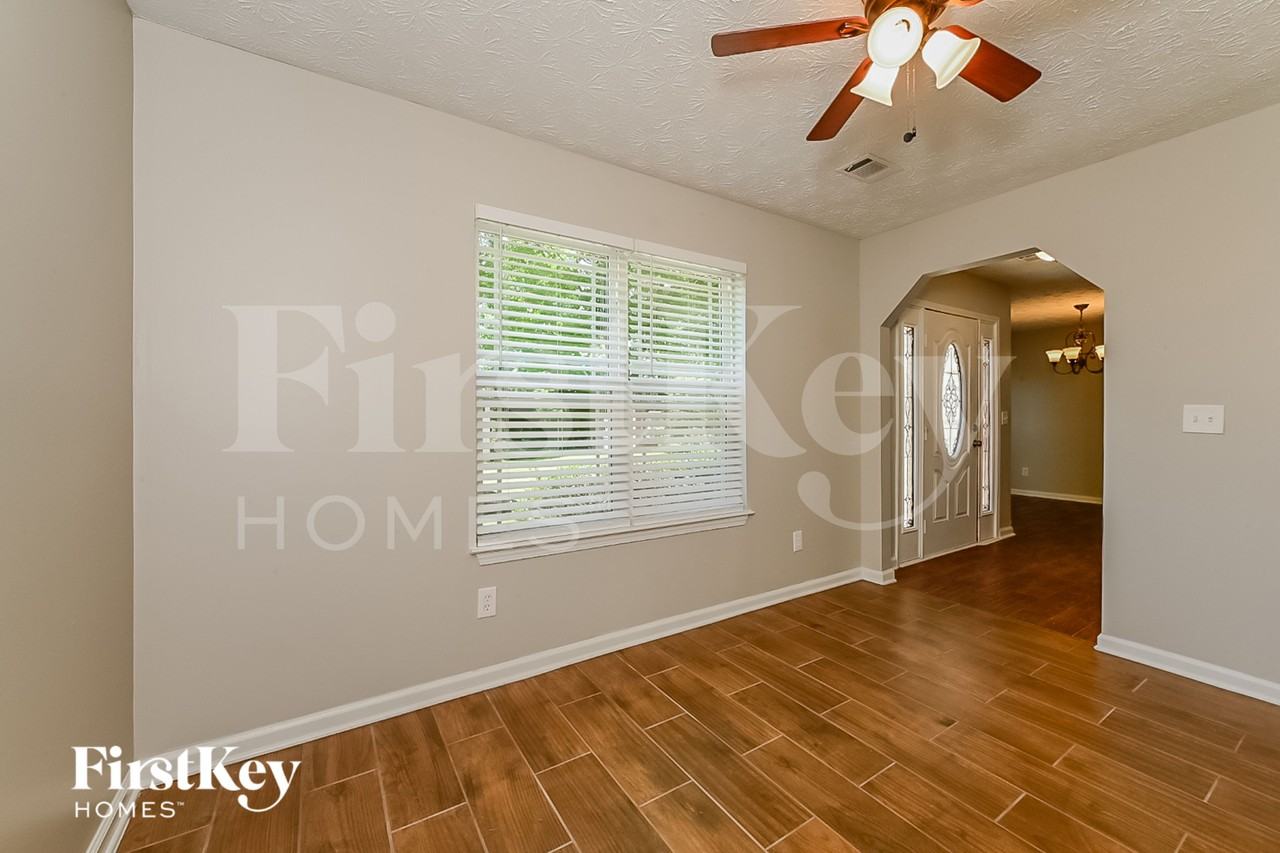 3792 Raiders Ridge Dr - Photo 4 of 18