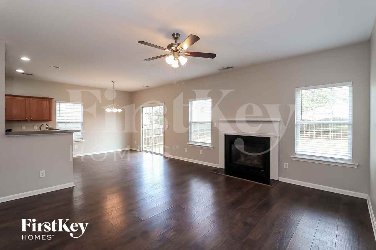 314 Tuggle Ct - Photo 2 of 18