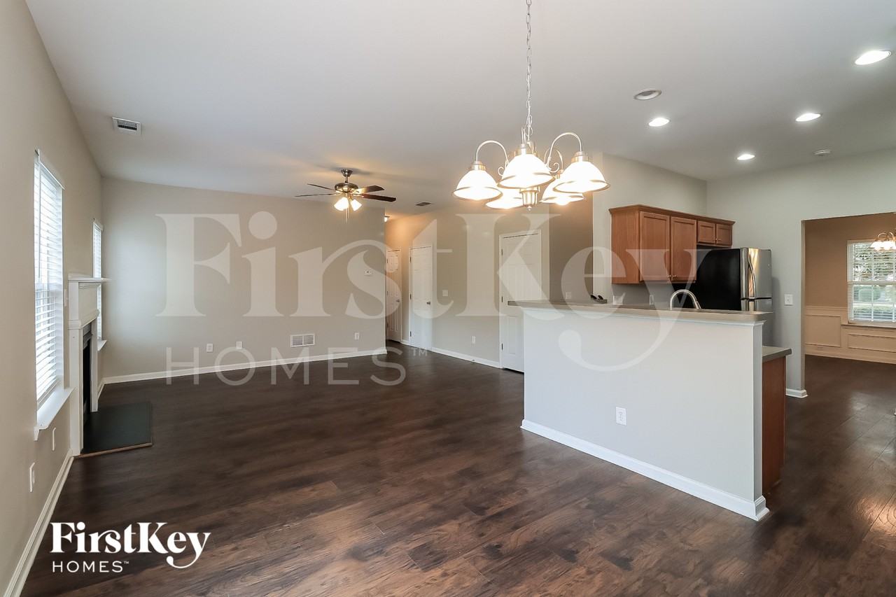 314 Tuggle Ct - Photo 7 of 18