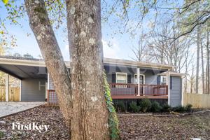 featured image of 4565 Bonneville Dr