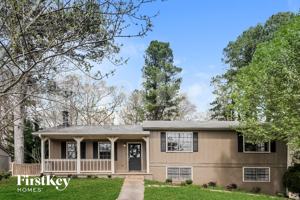 featured image of 3762 Cambridge Dr Sw
