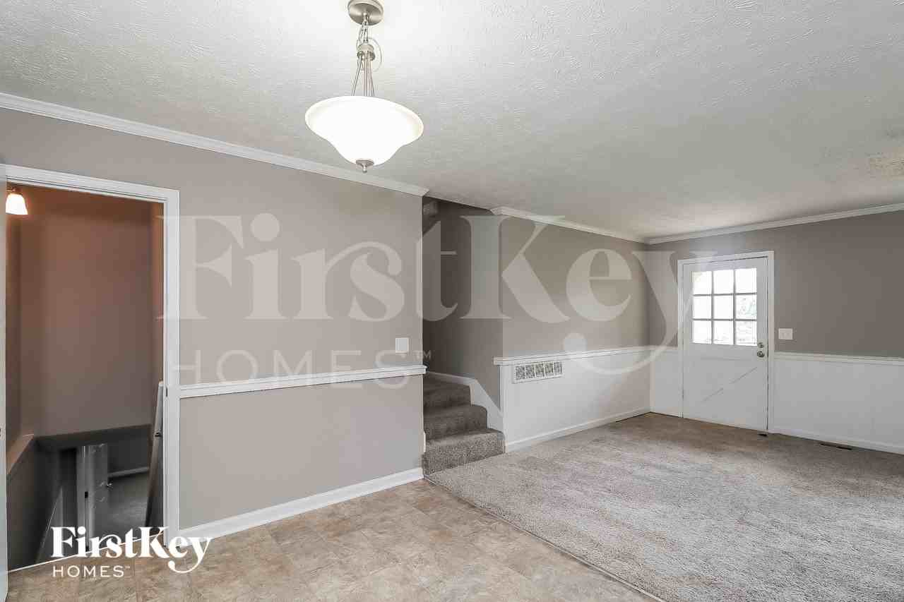3762 Cambridge Dr Sw - Photo 6 of 18