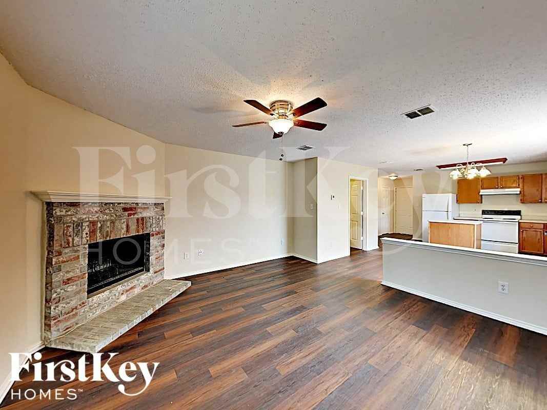 6053 Arabian Ave - Photo 2 of 15