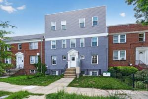 featured image of 1516 18th St Se