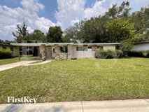 3204 Rogero Rd - Photo 1 of 1