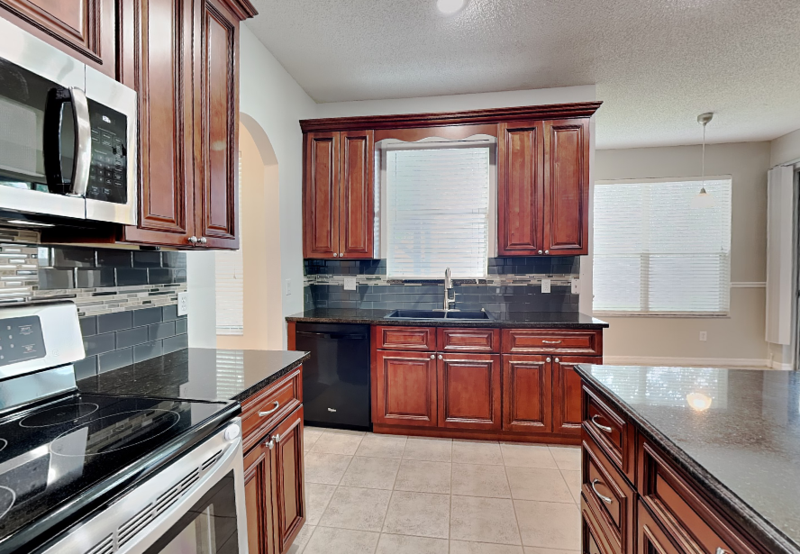 9525 Southern Garden Cir - Photo 4 of 31