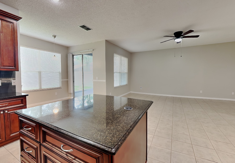 9525 Southern Garden Cir - Photo 5 of 31