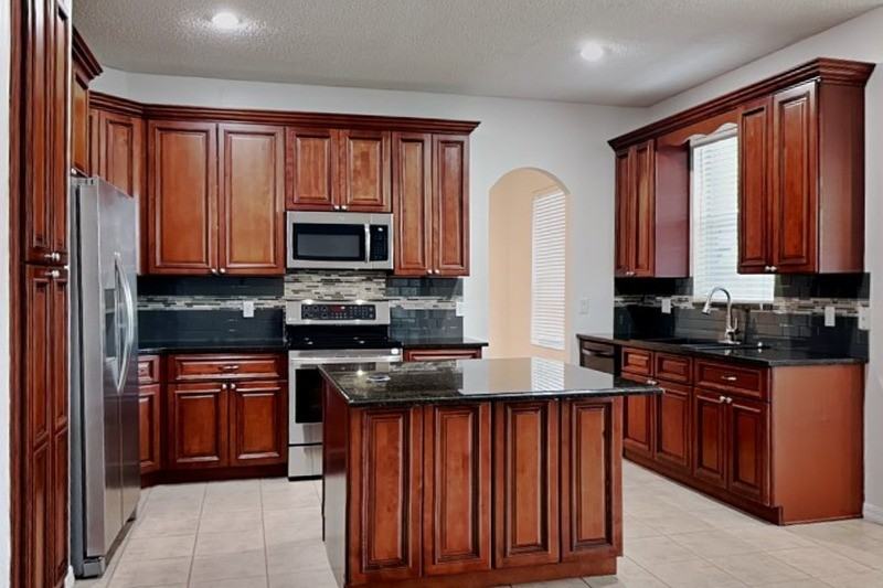 9525 Southern Garden Cir - Photo 6 of 31