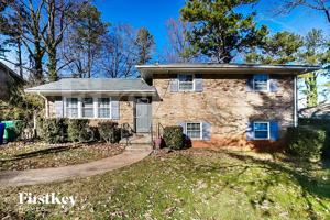 featured image of 2216 Clanton Ter