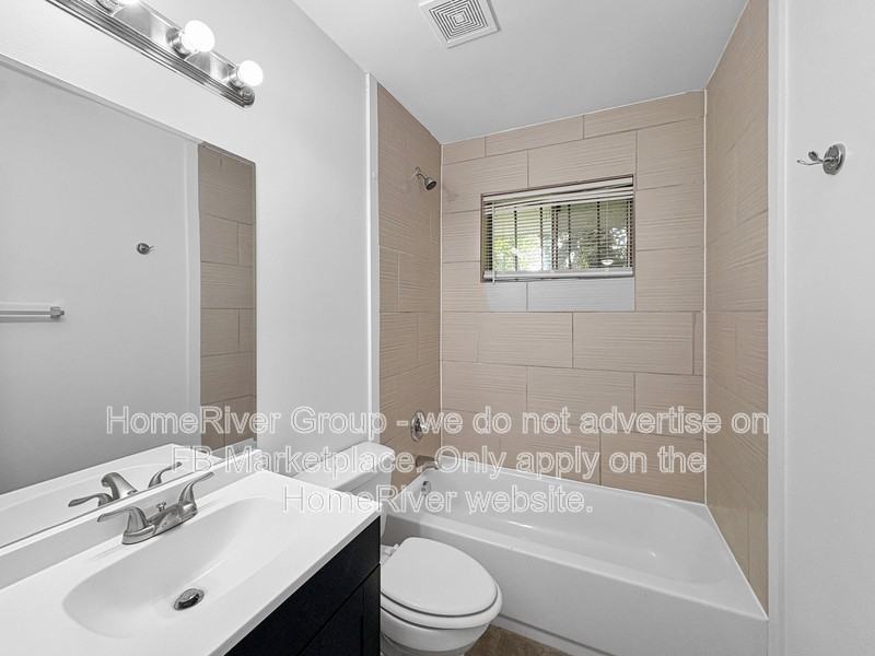 800 Moss St #102 - Photo 4 of 17