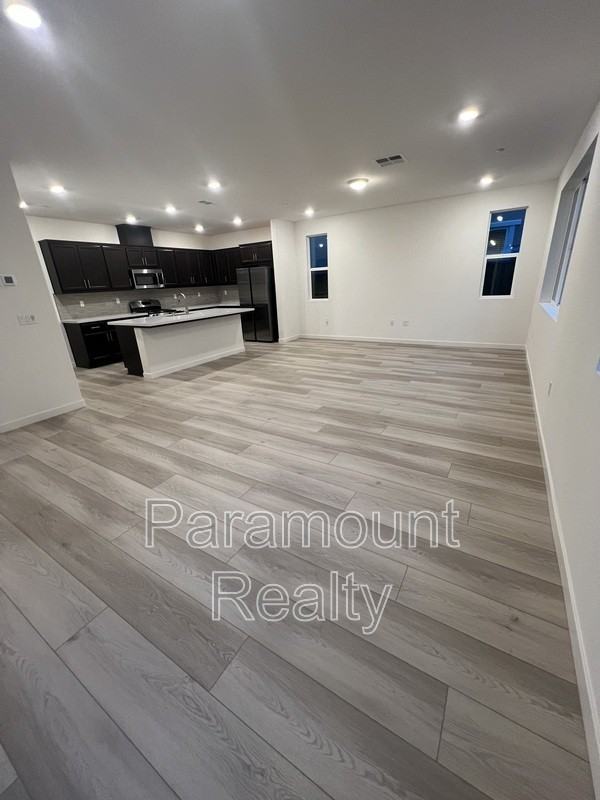 5459 Knights Valley Ln - Photo 5 of 28