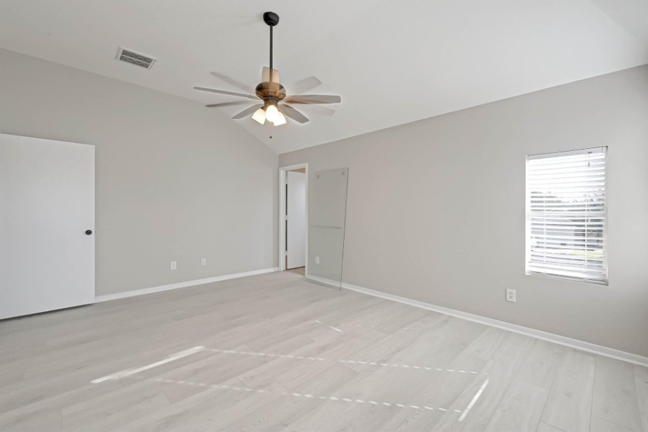 5011 Redwing Brook Trl - Photo 6 of 22