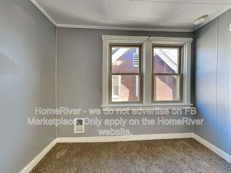 124 Arch Ave - Photo 6 of 21
