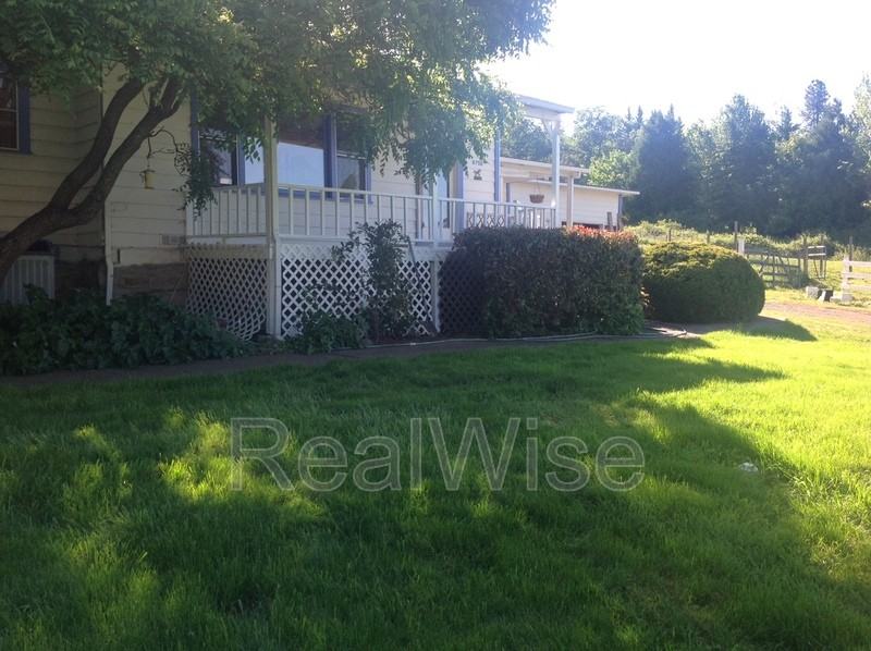 6750 Highway - Photo 2 of 26