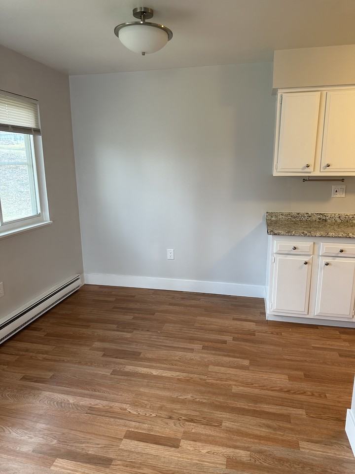 3669 Inverness St #3669 - Photo 5 of 15