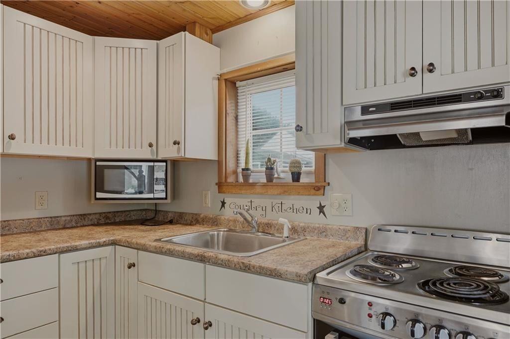 132 Evarts St ##1 - Photo 7 of 23