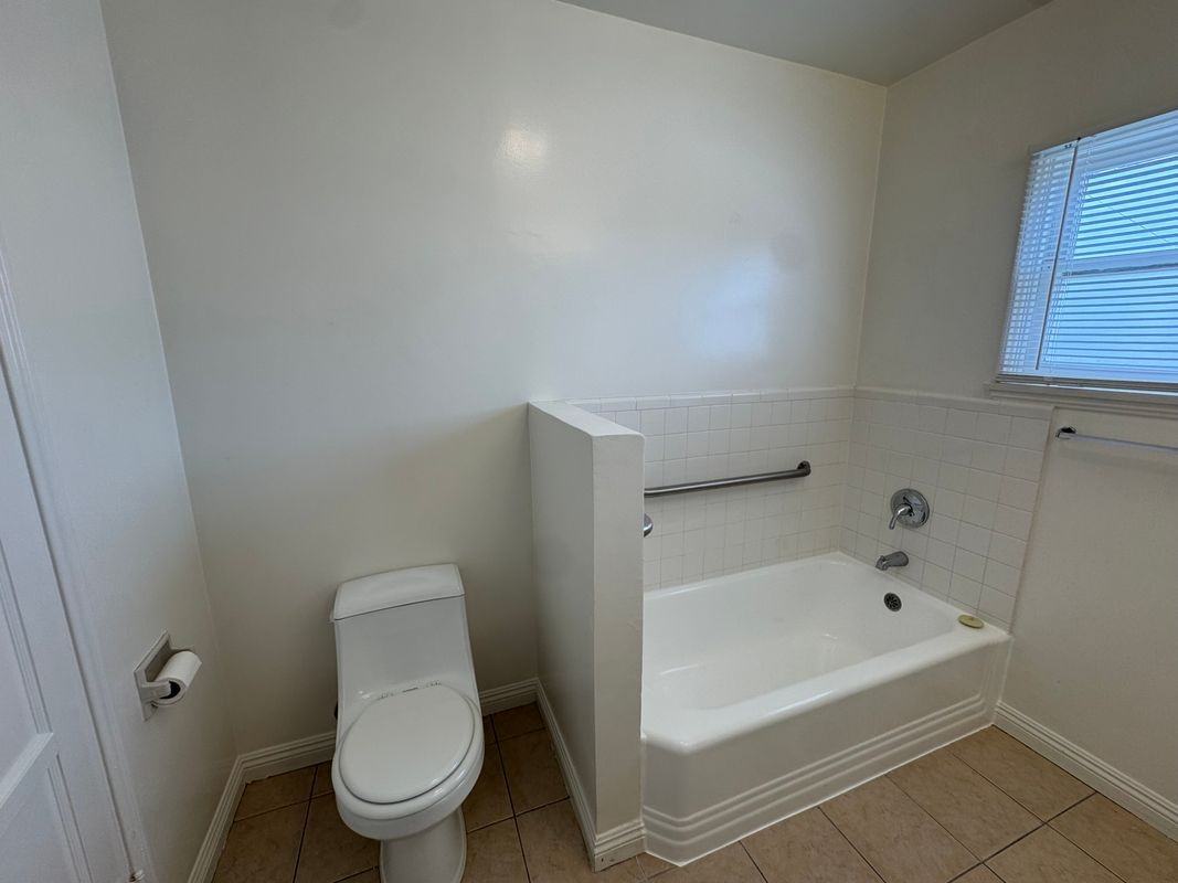 111 Alabama St - Photo 5 of 15