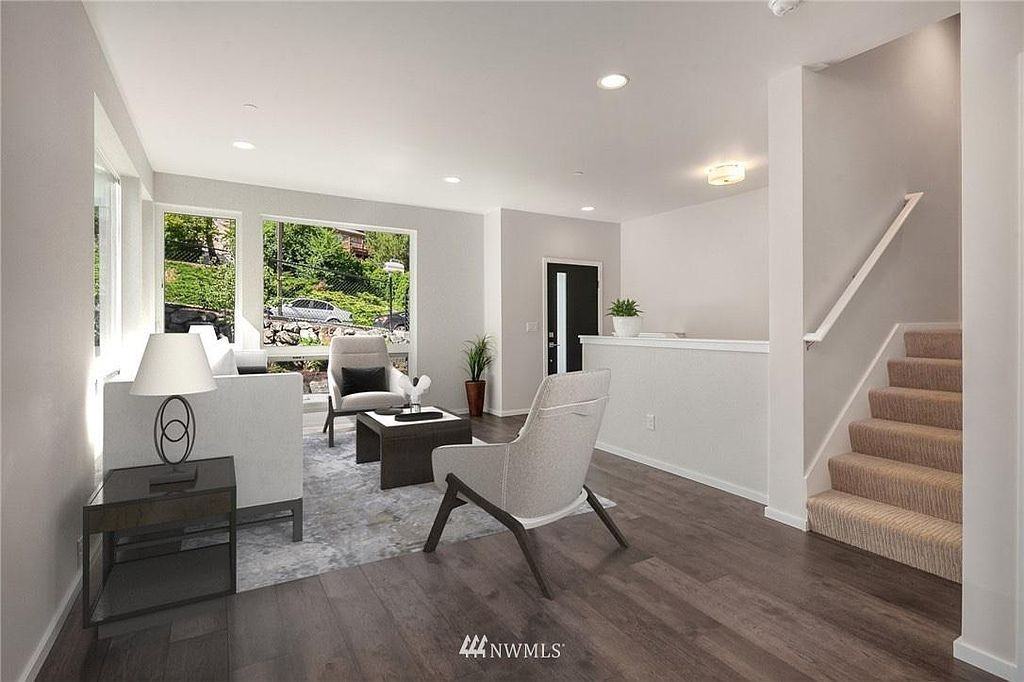 18115 65th Ave Ne - Photo 4 of 12