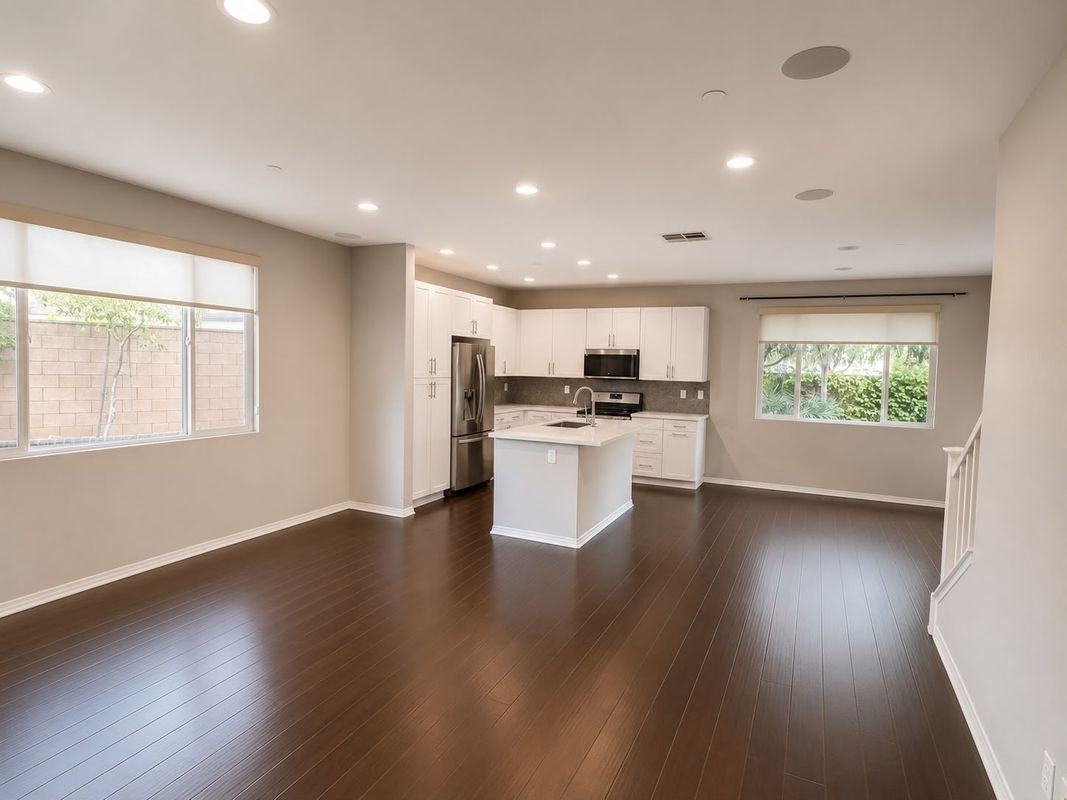 2308 Navigation Cir - Photo 4 of 28