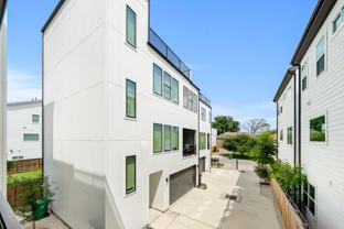 3010 Delano St - Photo 1 of 1