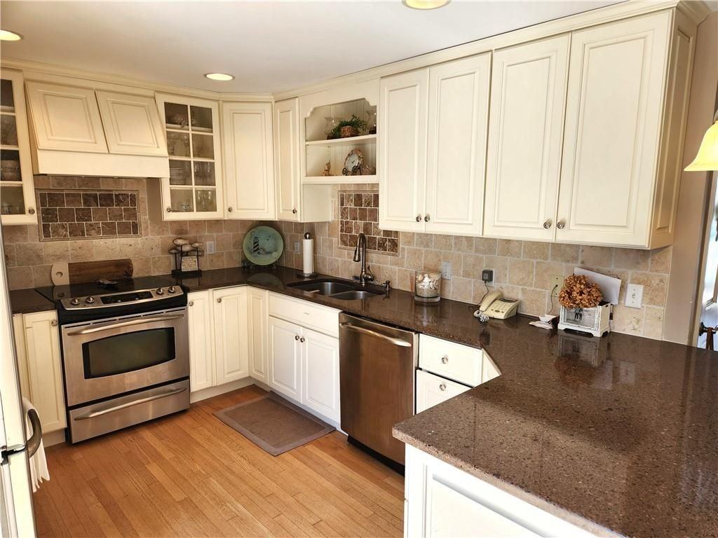 47 Treasure Rd - Photo 3 of 12