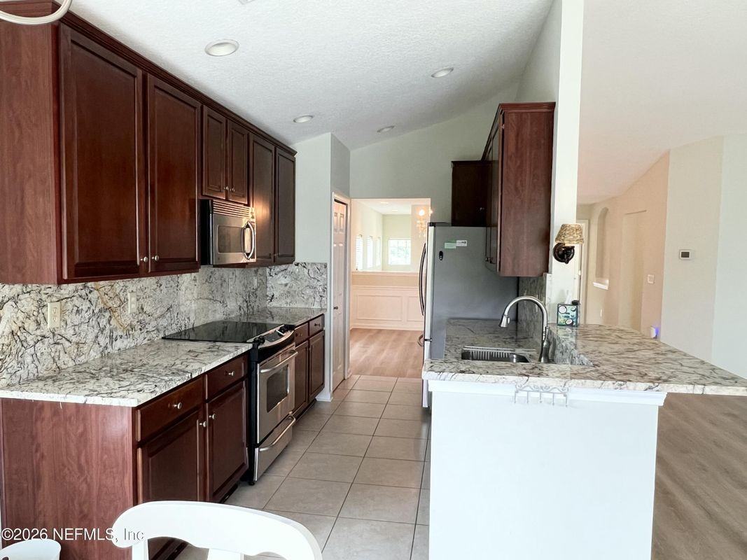 6600 White Blossom Cir - Photo 5 of 23